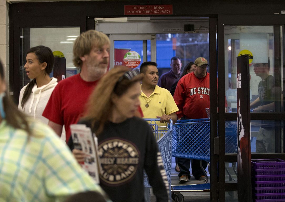 Black Friday at Toys R Us